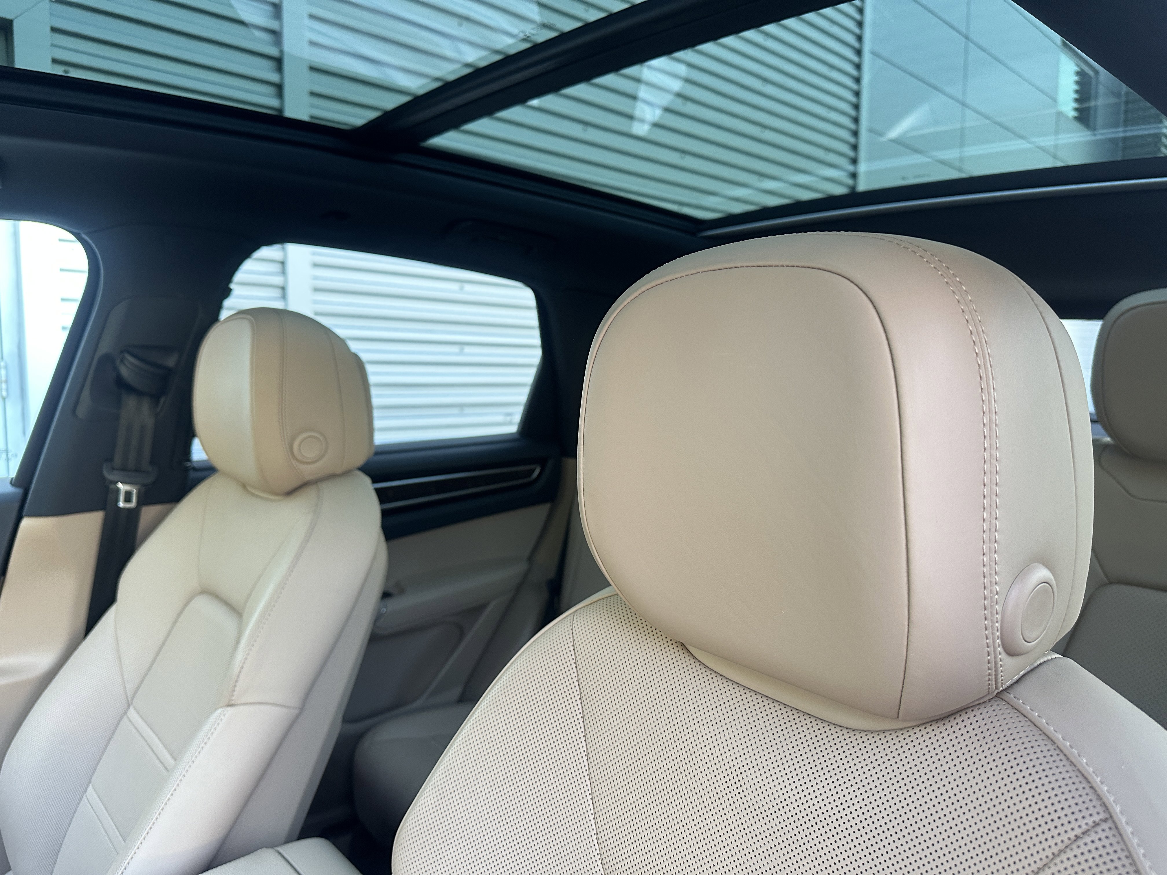 Certified 2023 Porsche Cayenne image 17