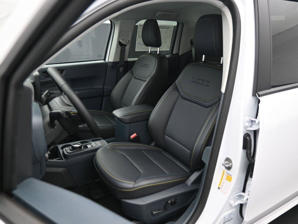 New 2025 Ford Maverick Lobo image 6