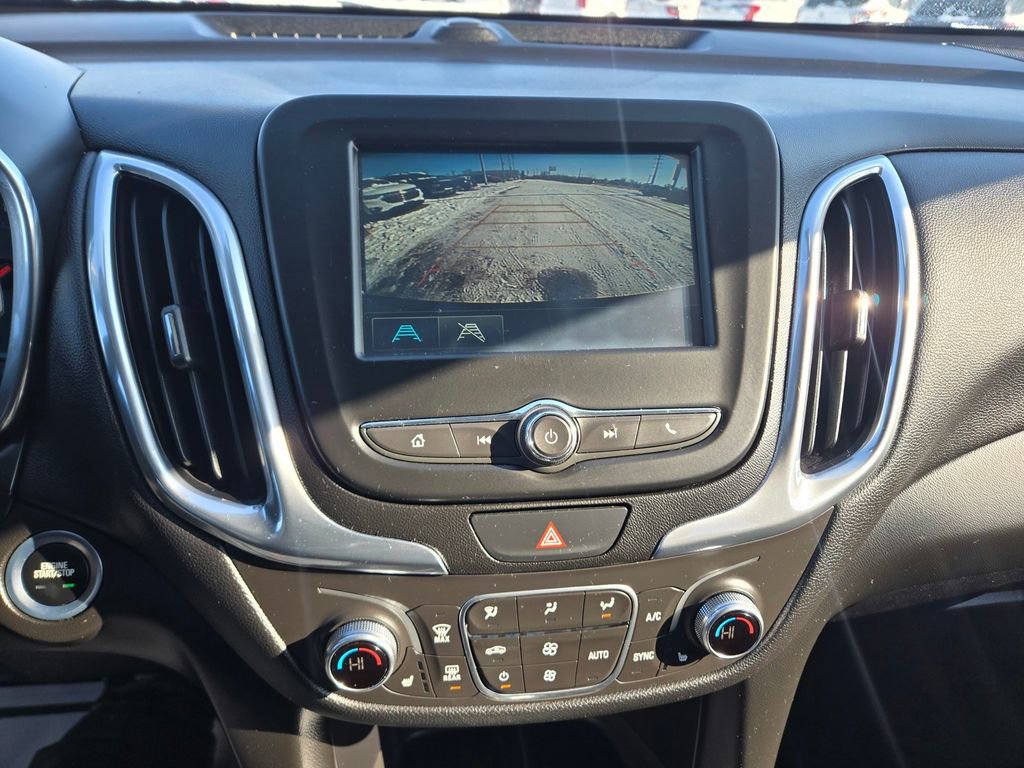 Used 2018 Chevrolet Equinox LT image 9