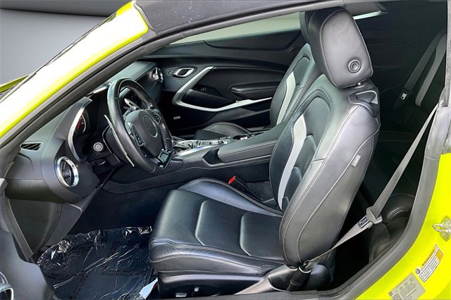 Used 2021 Chevrolet Camaro LT w/ RS Package image 19