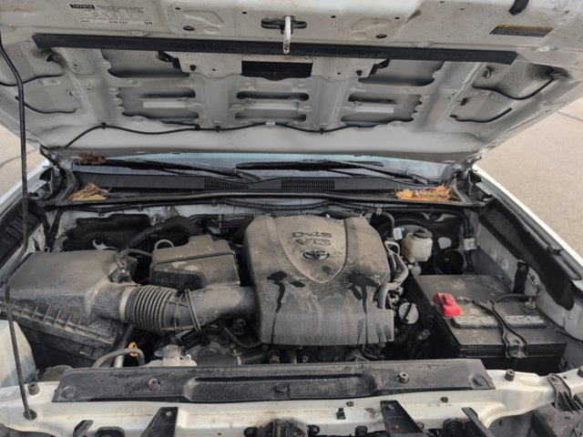 Used 2023 Toyota Tacoma TRD Sport w/ Technology Package image 21