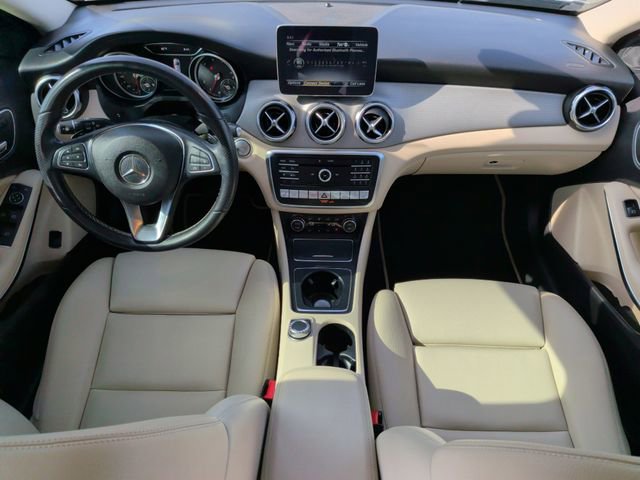 Used 2020 Mercedes-Benz GLA 250 4MATIC image 27