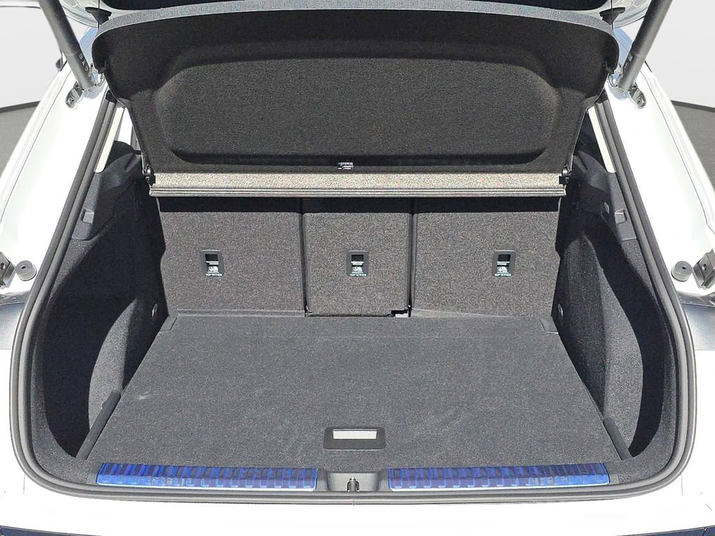 New 2026 Audi Q3 quattro 2.0T AWD/4WD image 12