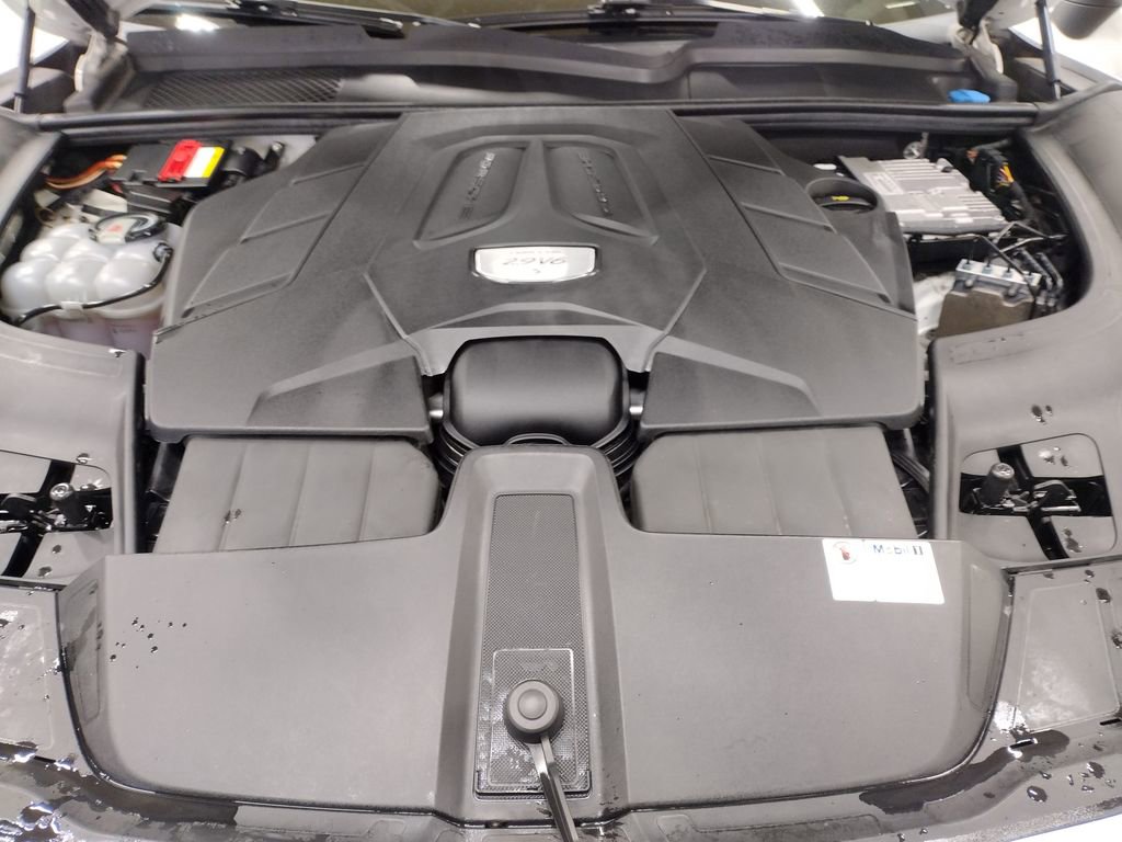 Used 2019 Porsche Cayenne S image 8