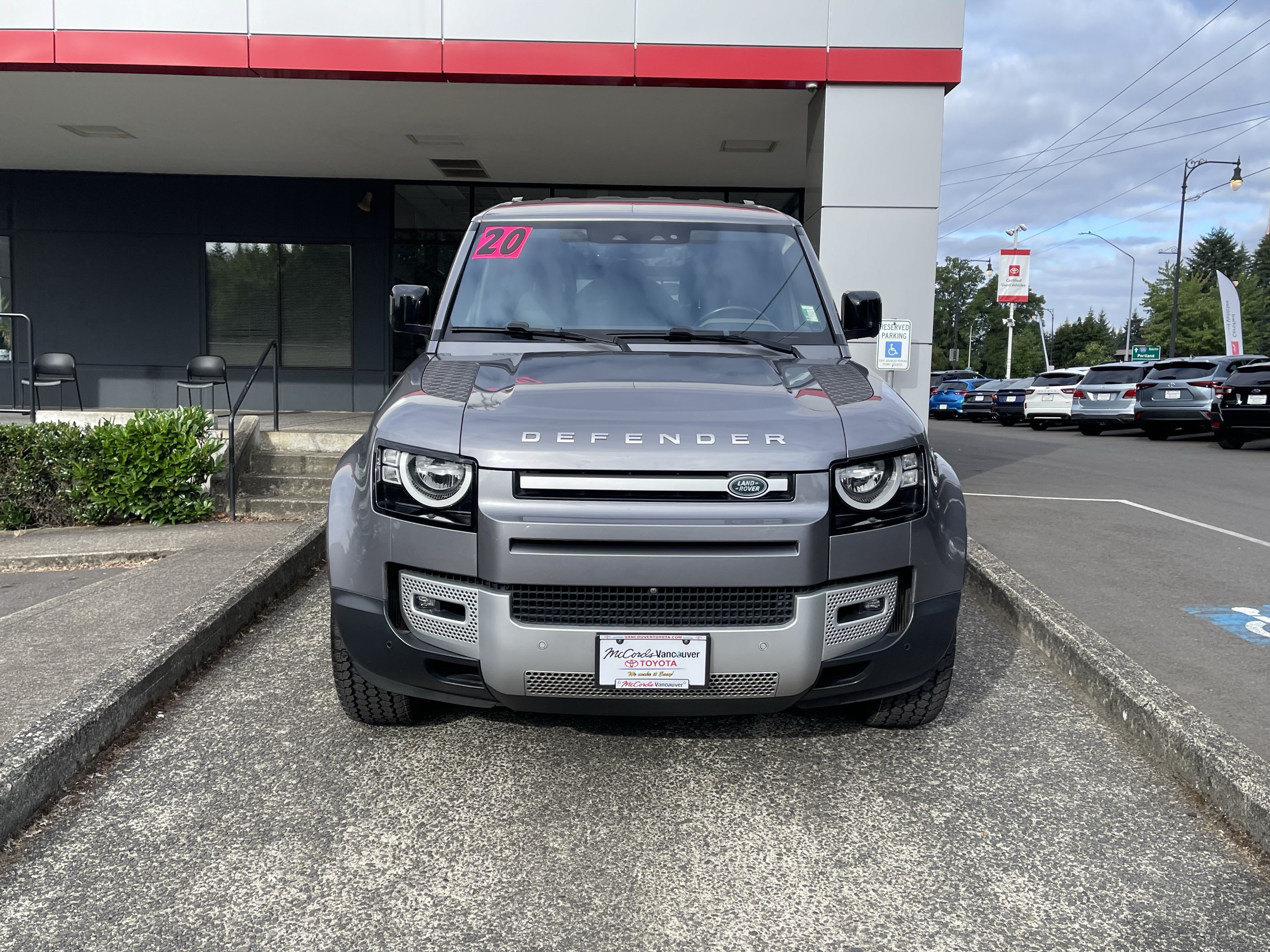 Used 2020 Land Rover Defender 110 S AWD/4WD image 2