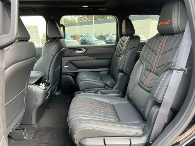 New 2026 Nissan Armada PRO-4X AWD/4WD image 5