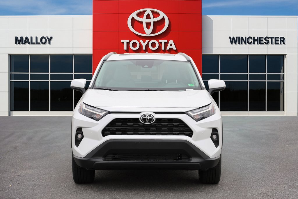 Certified 2025 Toyota RAV4 XLE Premium image 5