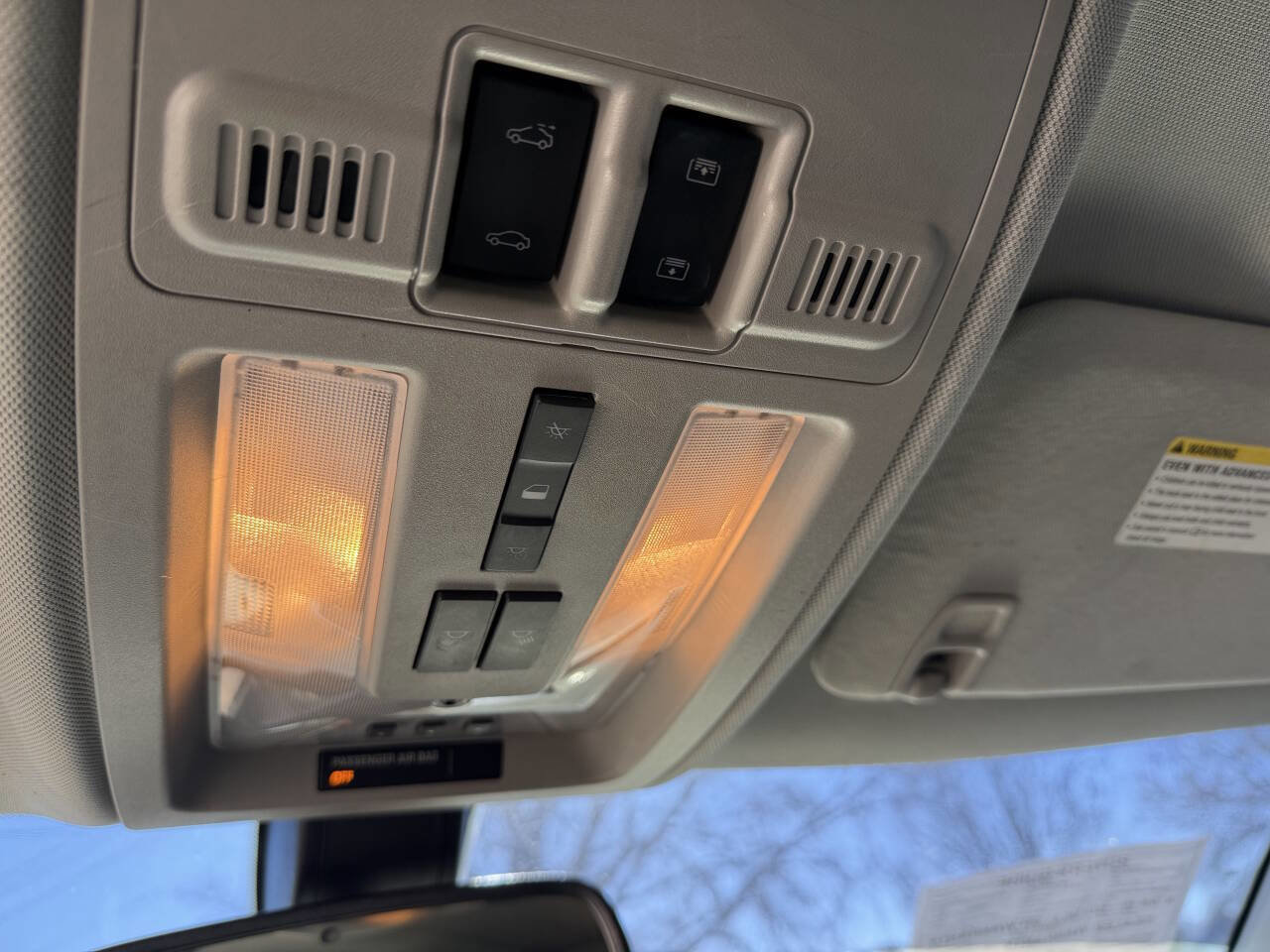 Used 2013 Cadillac SRX Luxury image 18