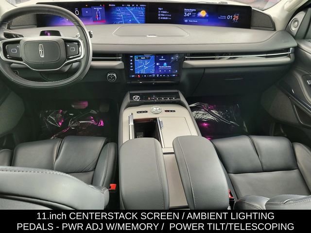 Used 2025 Lincoln Navigator Reserve image 20