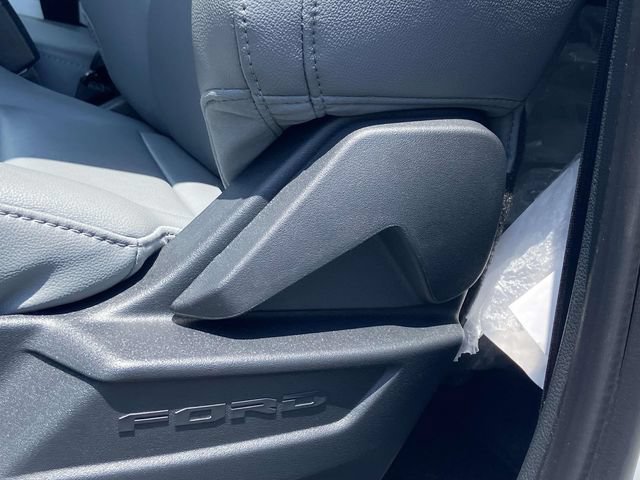 New 2026 Ford F550 2WD Regular Cab Super Duty image 17
