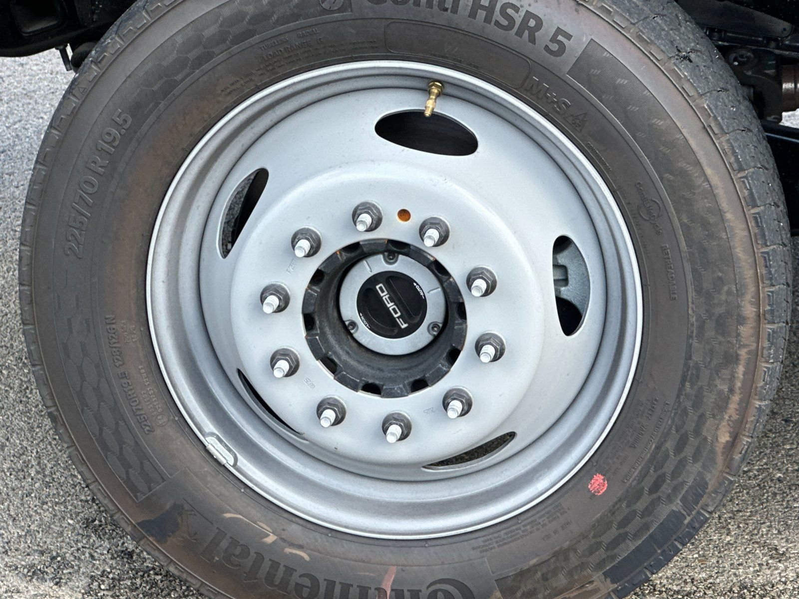 New 2026 Ford F550 4x4 Regular Cab Super Duty image 29