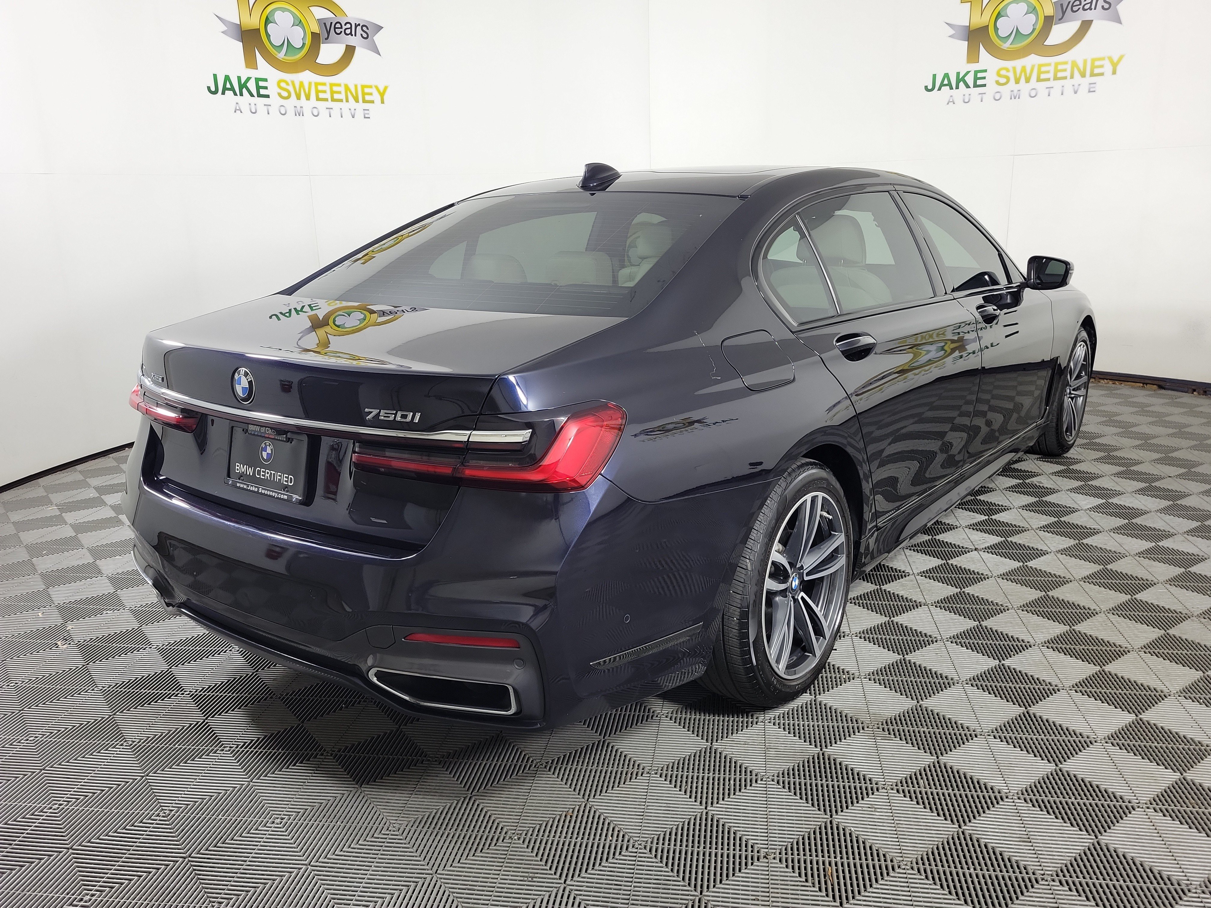 Used 2022 BMW 750Li xDrive AWD/4WD image 7