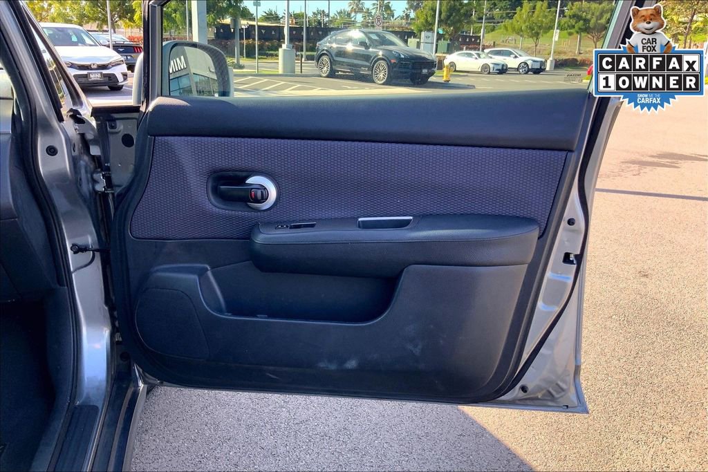 Used 2009 Nissan Versa SV image 22
