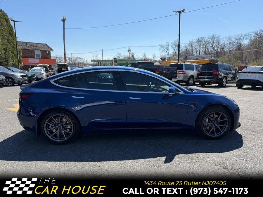 Used 2020 Tesla Model 3 Standard Range Plus RWD image 8