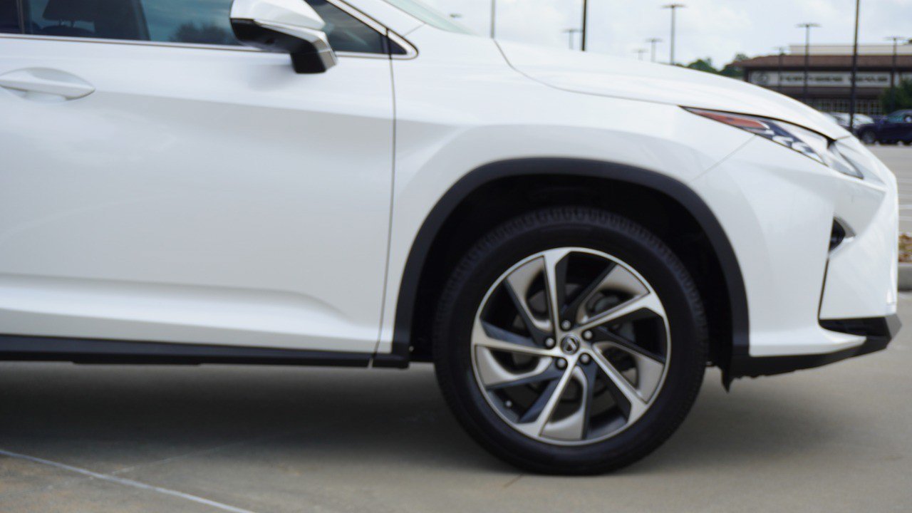 Used 2019 Lexus RX 350L Luxury w/ Accessory Package AWD/4WD image 9