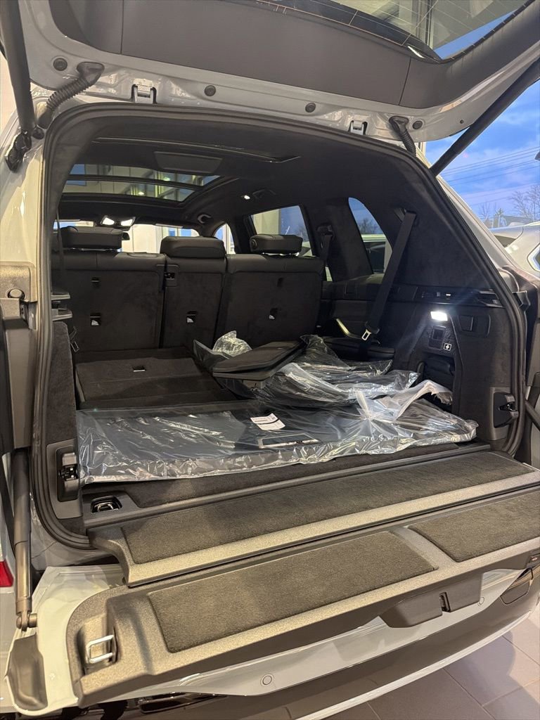 New 2026 BMW X7 xDrive40i w/ M Sport Package image 8