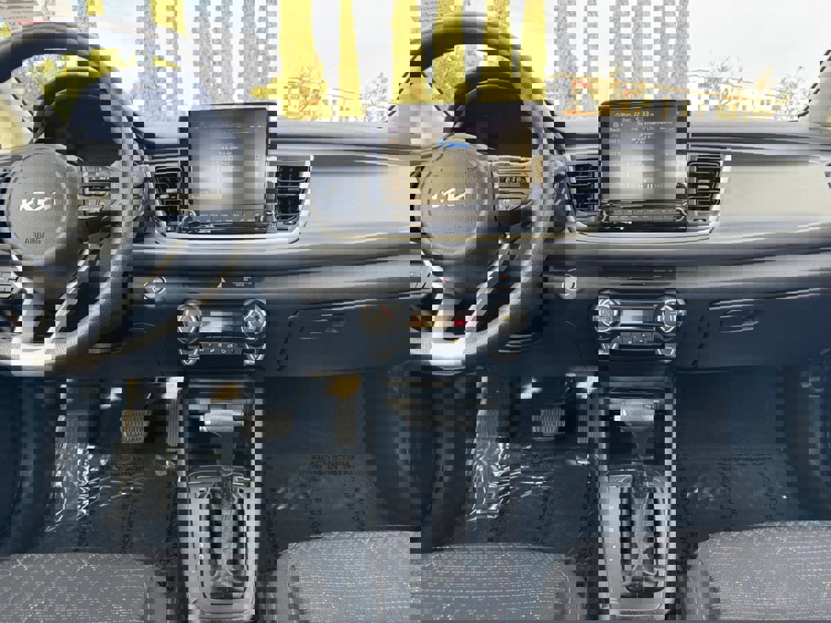 Used 2023 Kia Rio S w/ Technology Package image 14