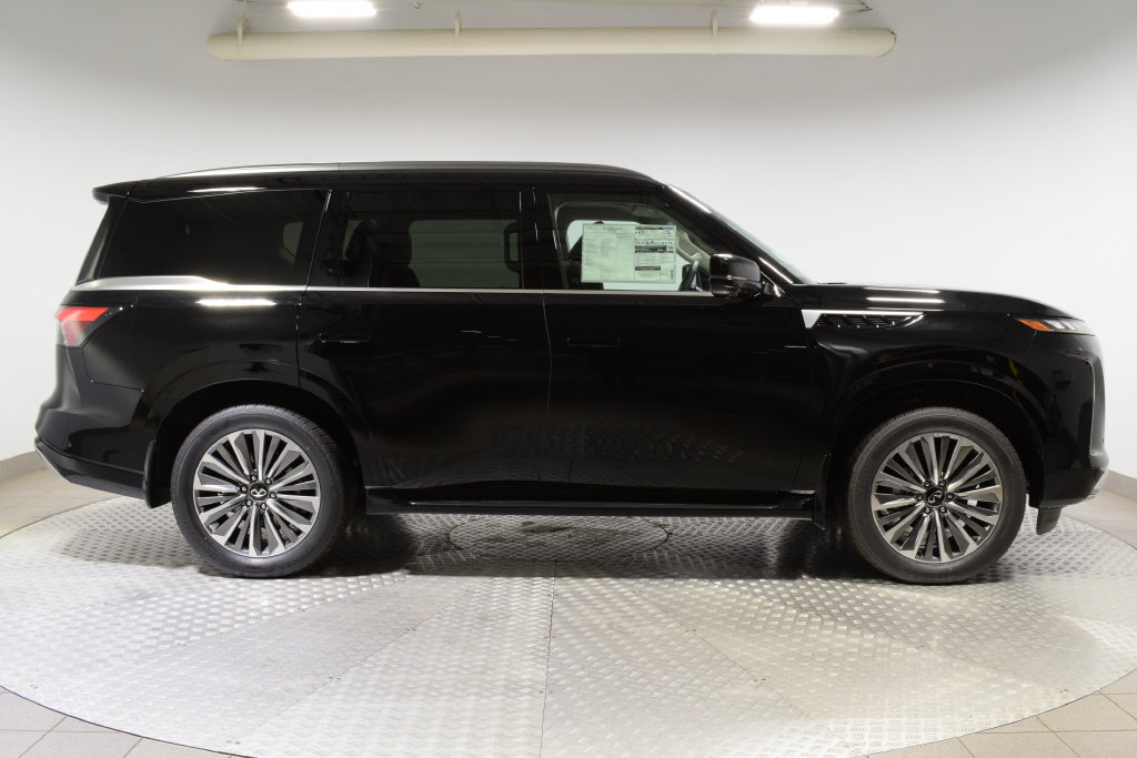 New 2027 INFINITI QX80 Luxe w/ Cargo Package AWD/4WD image 8