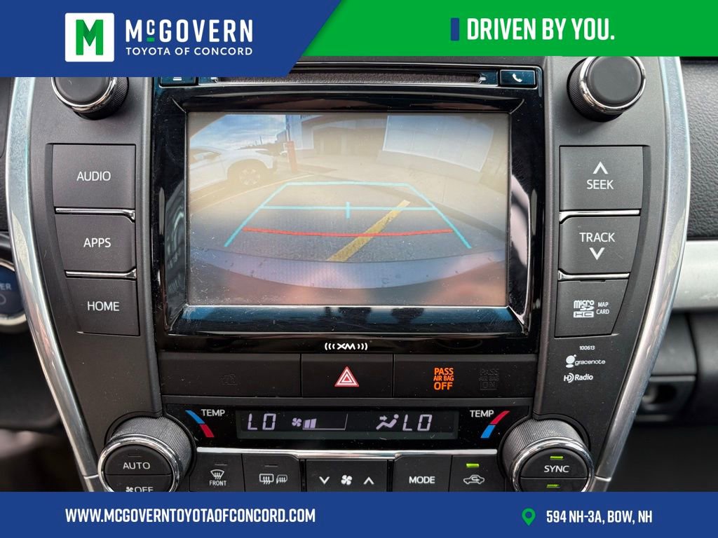 Used 2017 Toyota Camry SE w/ Moonroof Package FWD image 38