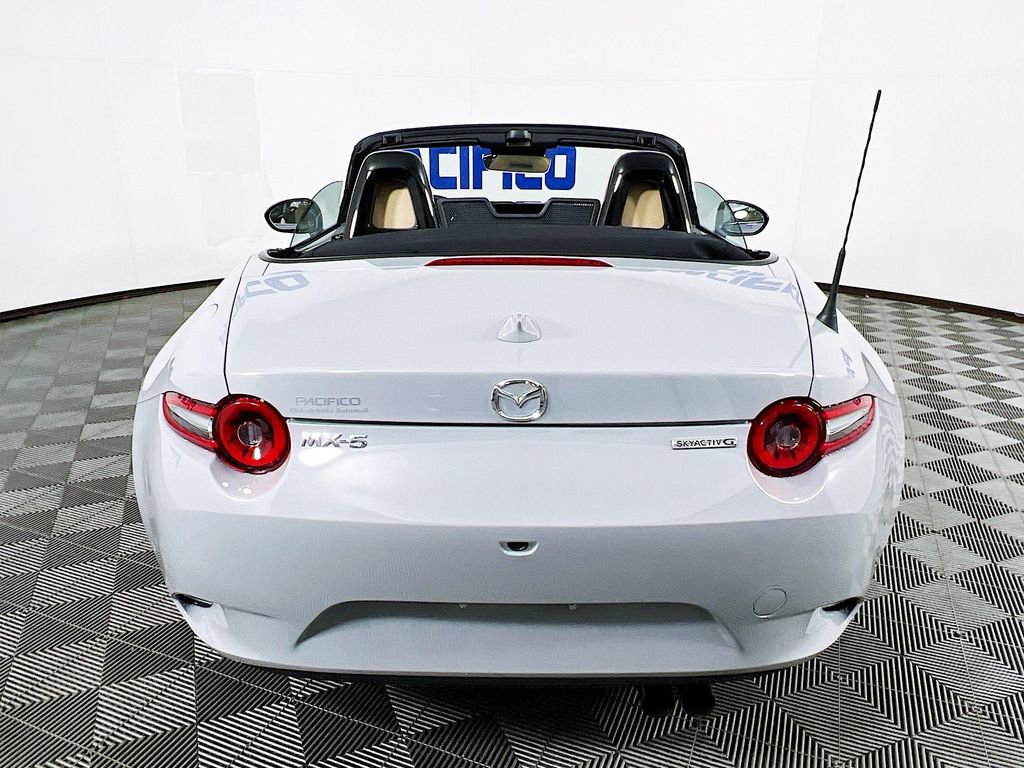 Certified 2024 MAZDA MX-5 Miata Grand Touring w/ Weather Package RWD image 34