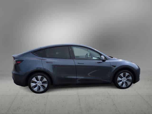 Used 2023 Tesla Model Y Long Range AWD/4WD image 9
