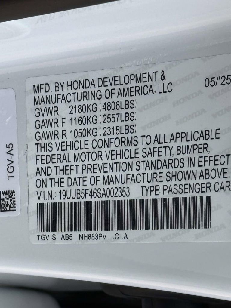 Used 2025 Acura TLX w/ Technology Package image 31