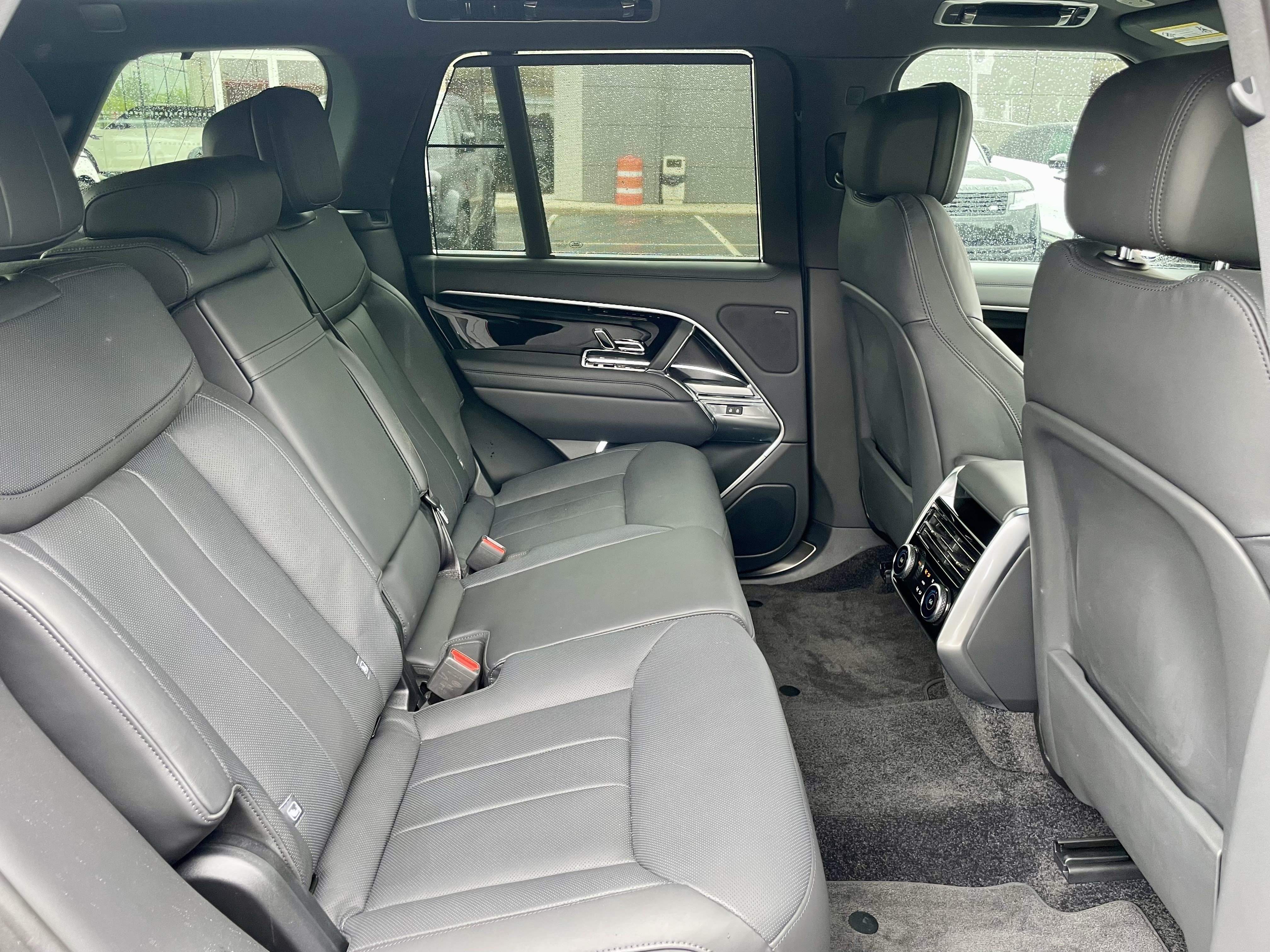 Used 2023 Land Rover Range Rover SE AWD/4WD image 31