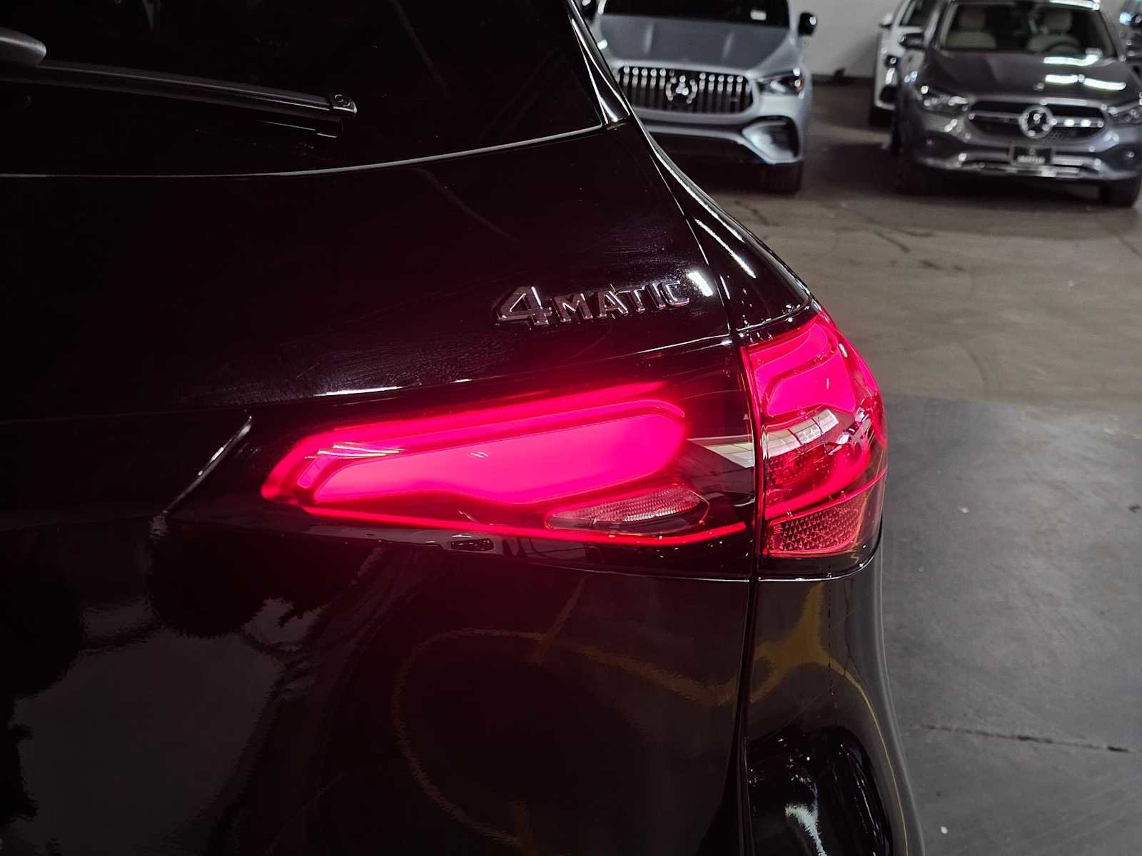 Used 2026 Mercedes-Benz GLC 300 4MATIC image 17