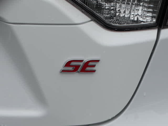 Certified 2022 Toyota Corolla SE image 11
