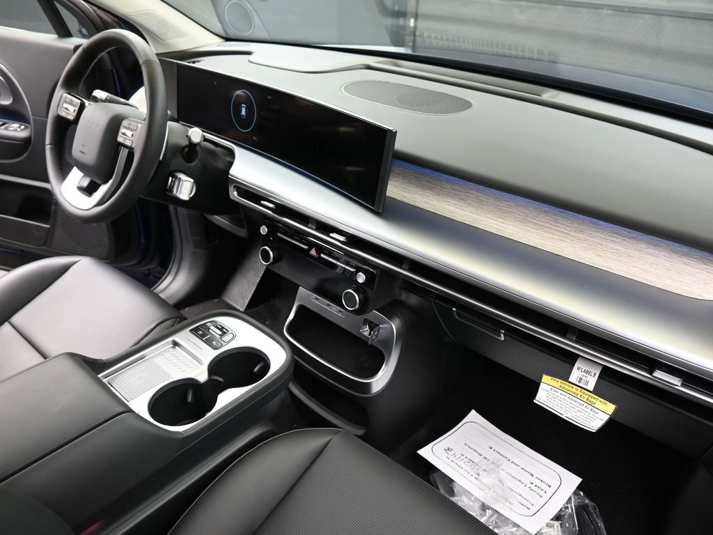 Used 2026 Hyundai Ioniq 9 SEL image 13