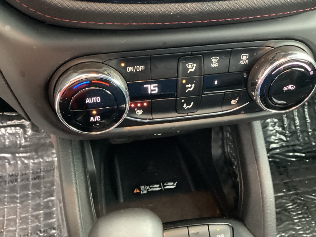 Used 2021 Chevrolet TrailBlazer RS w/ Sun and Liftgate Package AWD/4WD image 47