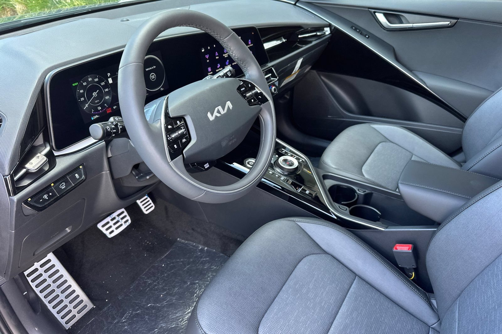 New 2026 Kia Niro Wave FWD image 10