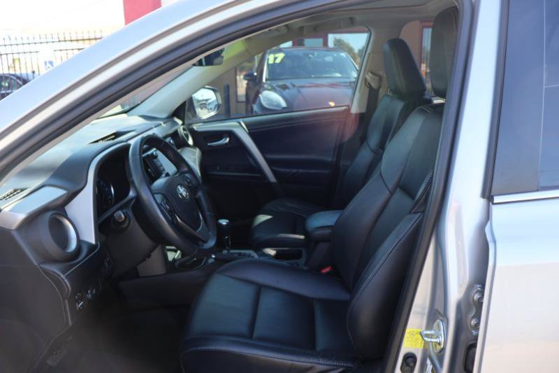 Used 2017 Toyota RAV4 Limited w/ Carpet Mat Package FWD image 14