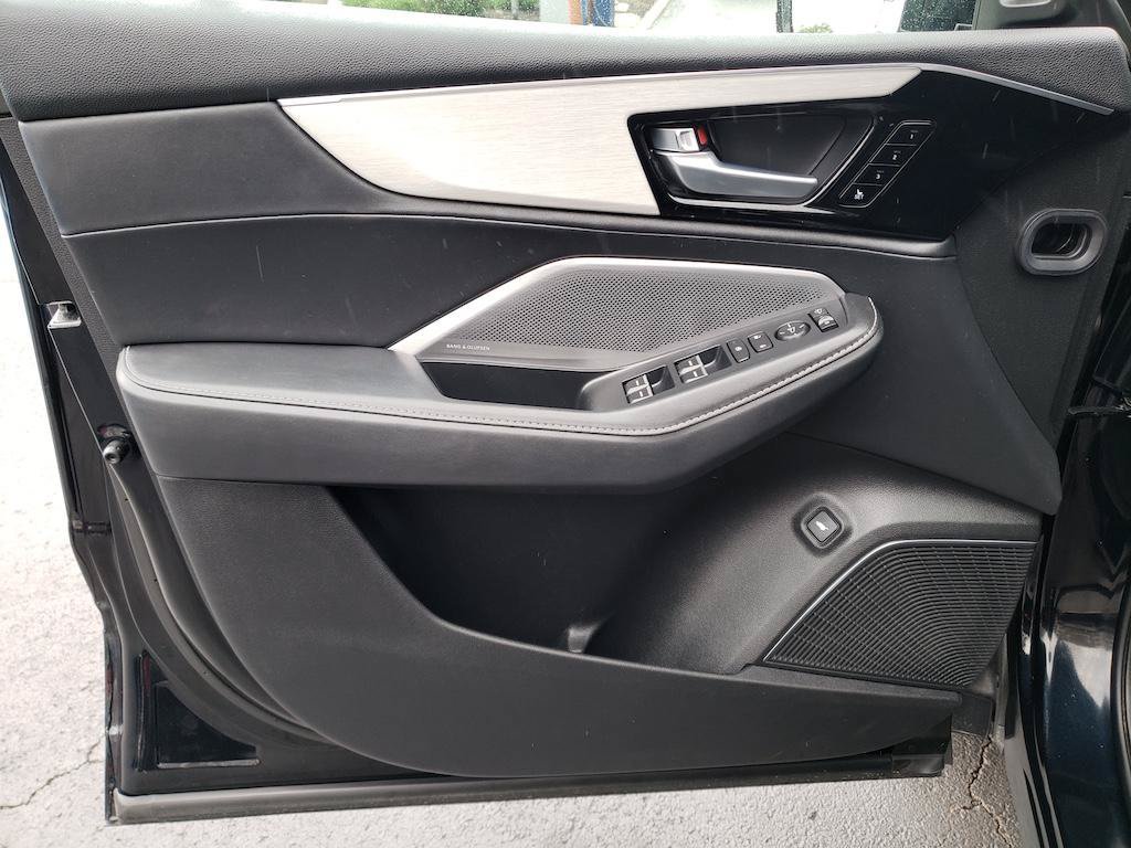 Certified 2025 Acura MDX w/ Technology Package AWD/4WD image 19
