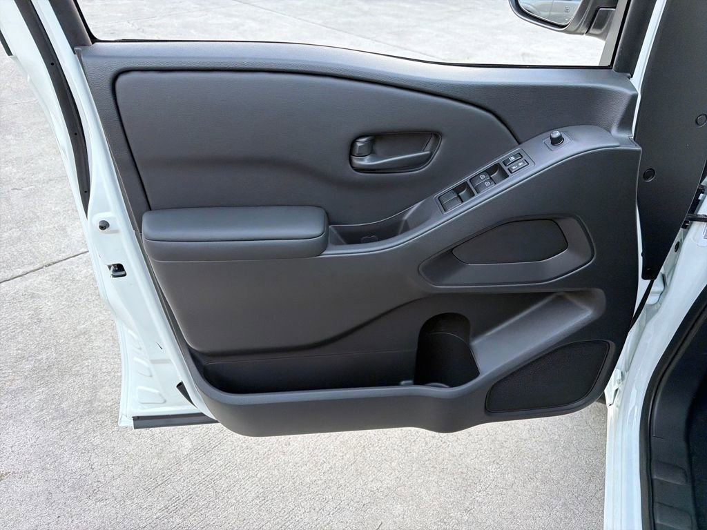 New 2026 Nissan Frontier SV w/ SV Convenience Package RWD image 17