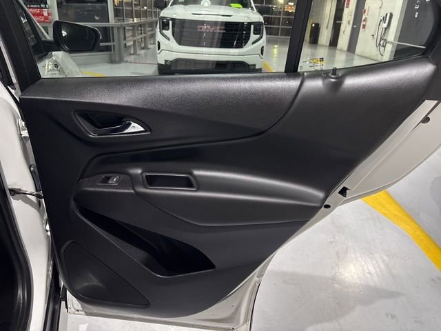 Used 2019 Chevrolet Equinox LT image 23