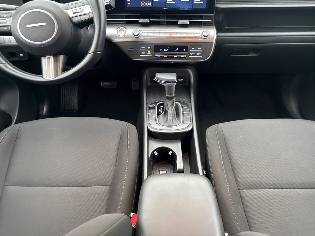 Used 2024 Hyundai Kona SEL image 19