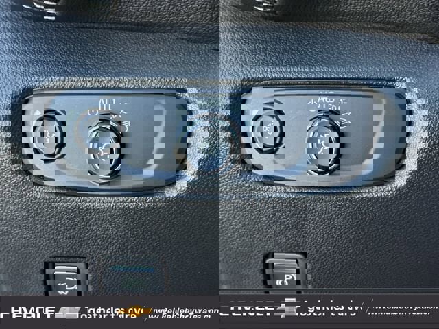 Certified 2025 Chevrolet Blazer LT image 29