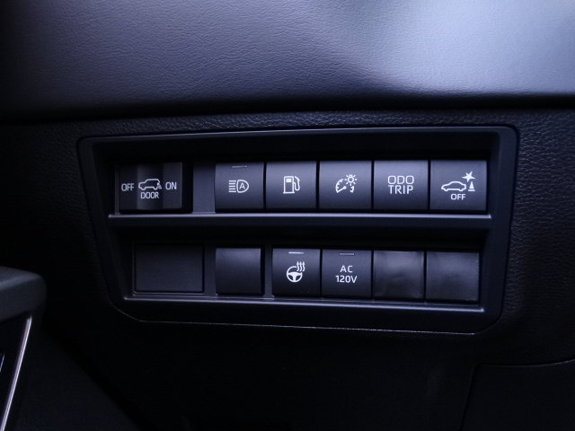 New 2026 Toyota Sequoia Platinum w/ TRD Off-Road Package AWD/4WD image 31