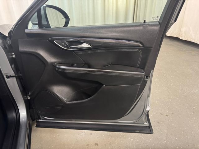 Used 2023 Buick Envision Preferred image 38