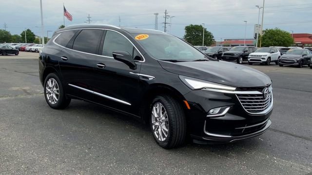 Used 2023 Buick Enclave Premium w/ Experience Buick Package image 2