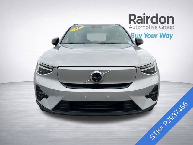 Used 2023 Volvo XC40 Recharge Ultimate image 2