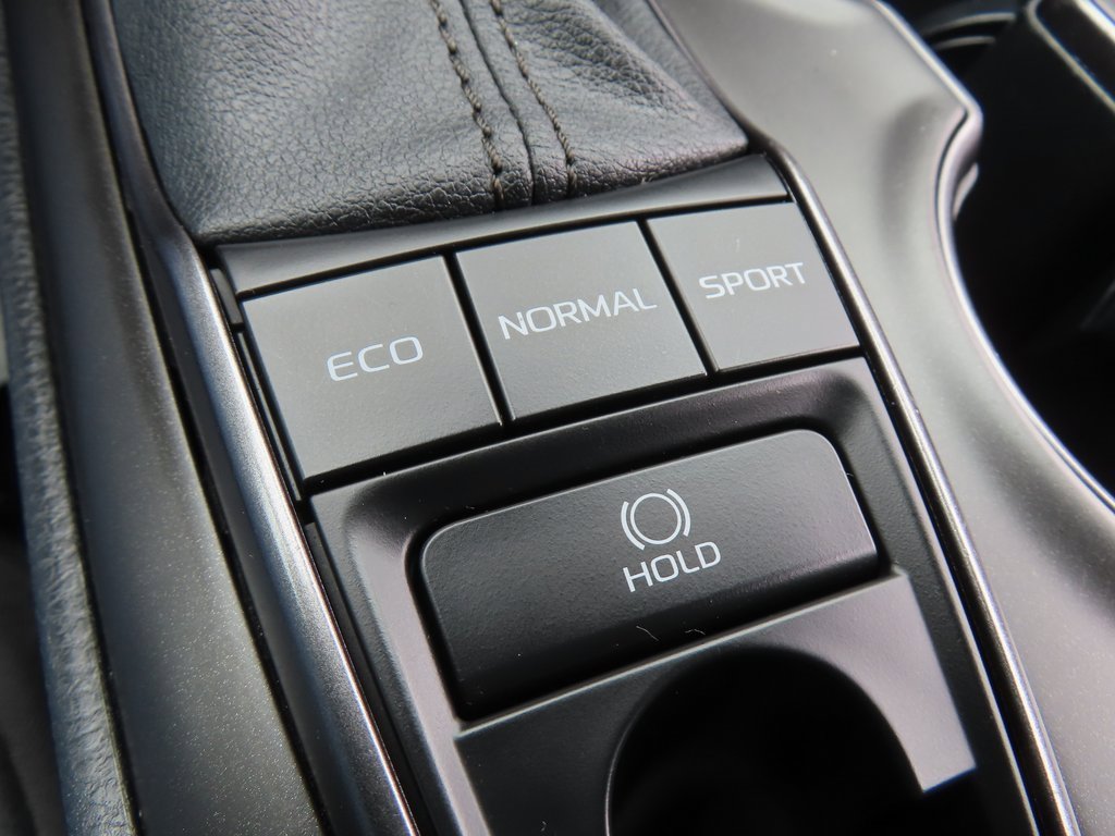 Used 2023 Toyota Camry XSE image 10