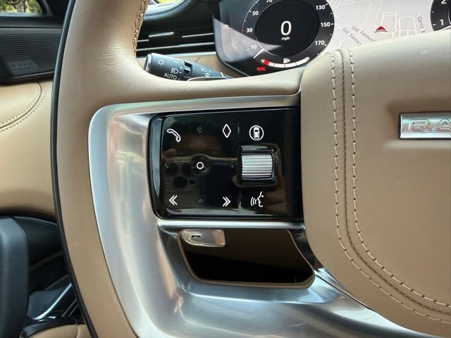 Certified 2025 Land Rover Range Rover SE AWD/4WD image 20