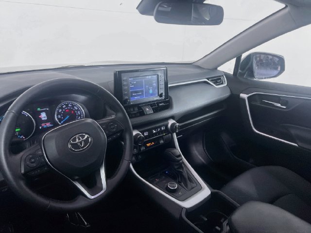 Used 2022 Toyota RAV4 XLE w/ Convenience Package AWD/4WD image 18