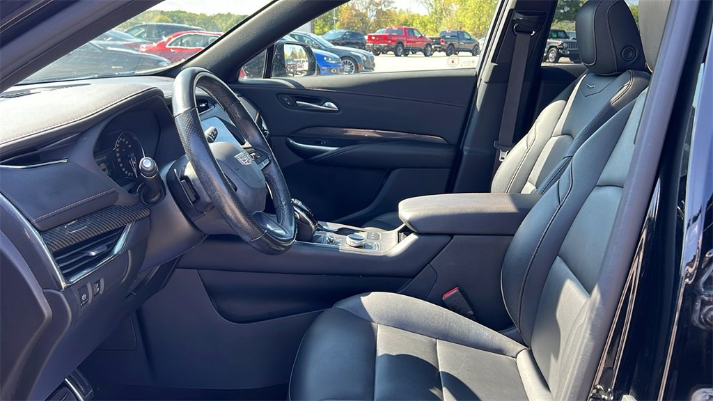 Used 2020 Cadillac XT4 Sport image 9