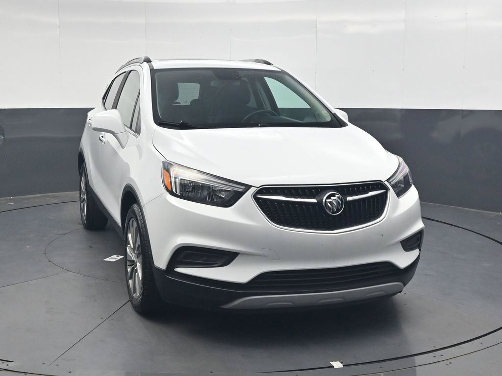 Used 2020 Buick Encore Preferred FWD image 2