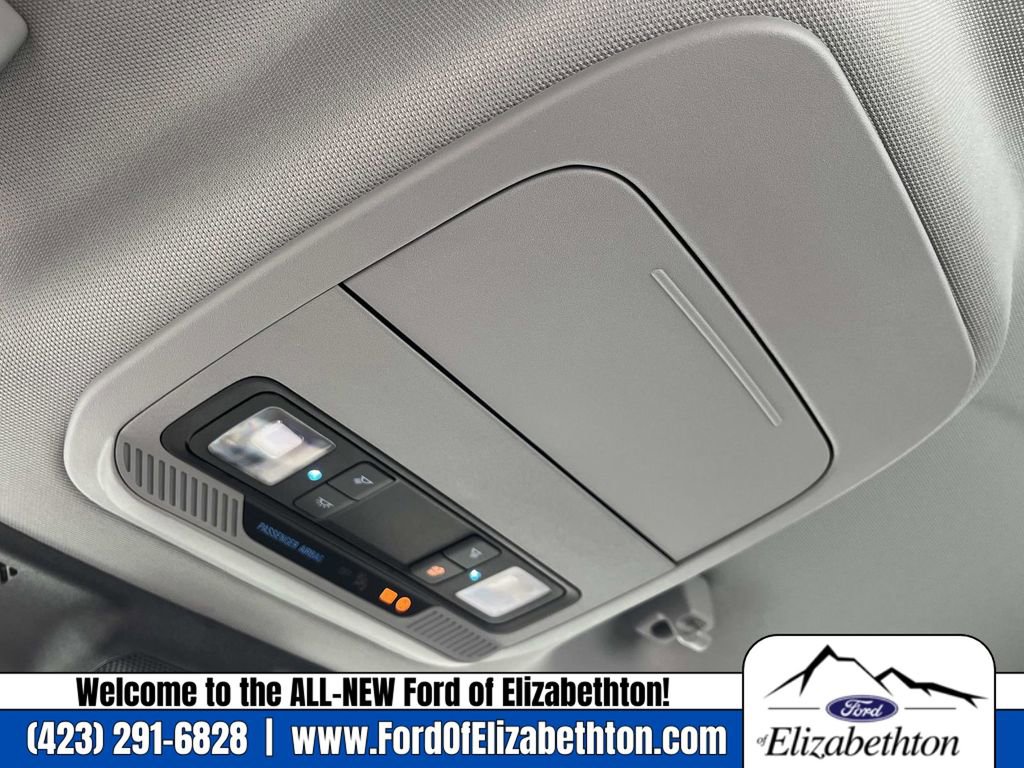 New 2026 Ford F250 4x4 Regular Cab Super Duty image 25