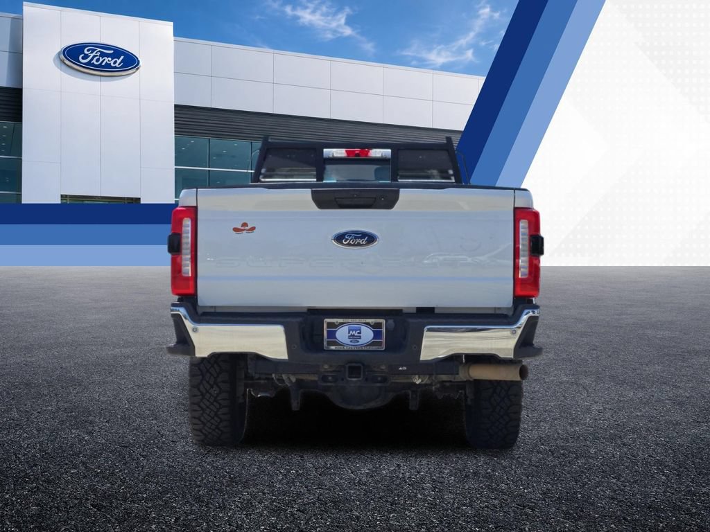 Used 2023 Ford F250 XL w/ 360-Degree Camera Package AWD/4WD image 4