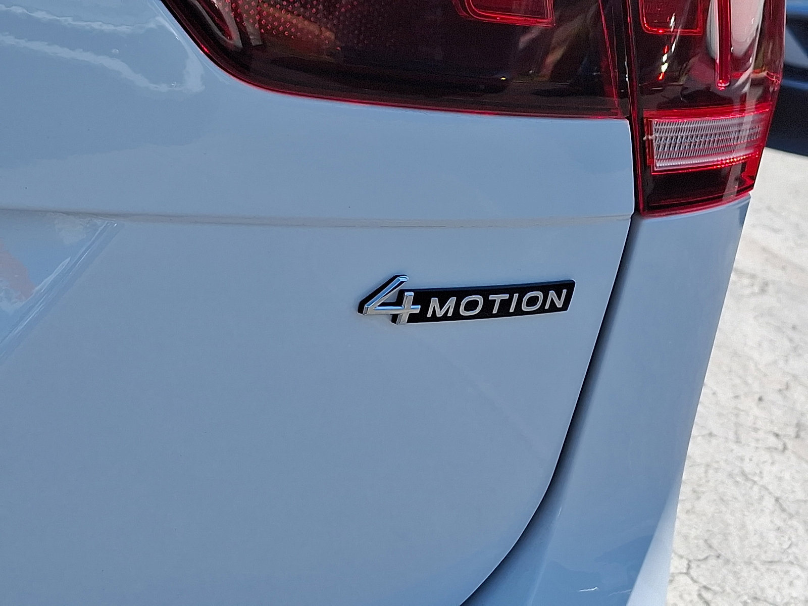 Certified 2024 Volkswagen Tiguan Wolfsburg Edition image 30